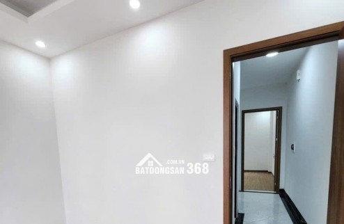 Cần bán gấp nhà Văn Miếu 46m 6 tầng, thang máy, gần ô tô hơn 12 tỷ